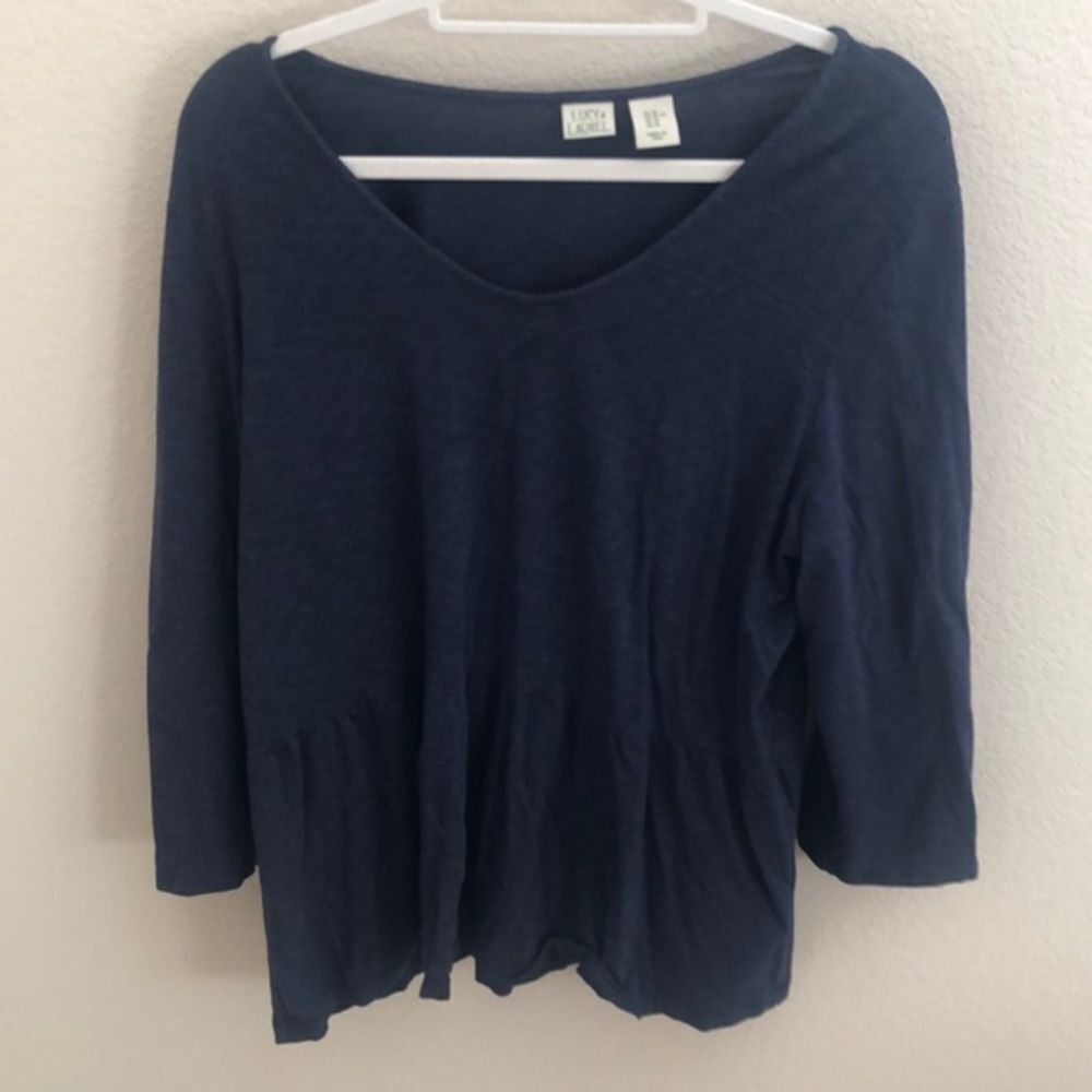 Lucy & Laurel Scoop Neck Top